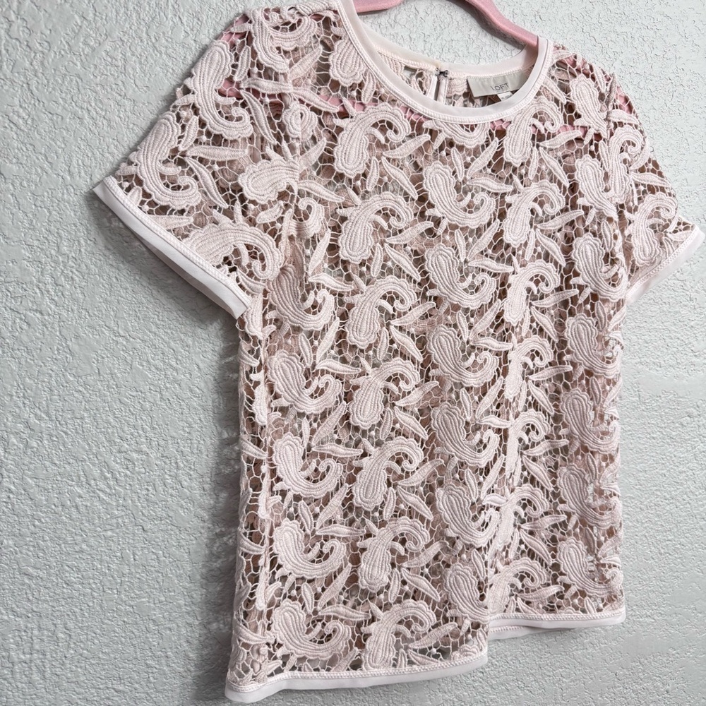 LOFT Soft Pink Paisley Crochet Knit Top Cover Up XS - Picture 2 of 7